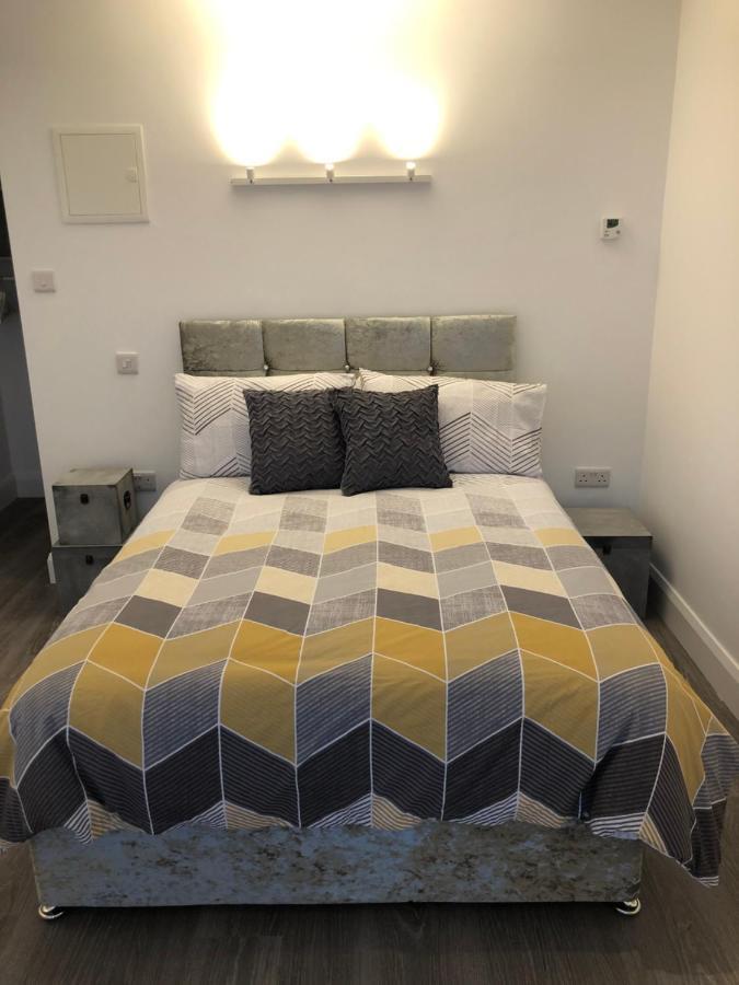 Skellig Port Accommodation - 1 Studio Bed Apartment 波托马里 外观 照片